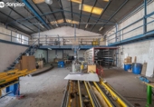 225m² warehouse industrial for sale in Atarfe, Avenida América photo