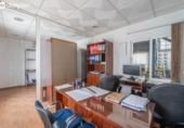 225m² warehouse industrial for sale in Atarfe, Avenida América photo