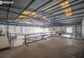 225m² warehouse industrial for sale in Atarfe, Avenida América photo