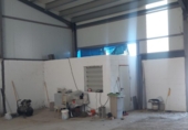 610m² entrepôt industriel pour vente à Coca, photo