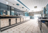 92m² cafétéria pour vente à Grenade, dans le quartier de Sanders, Calle Santiago Rusiñol photo