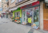 207m² commercial premises for sale in Granada, in the area of Lower Casillas, Calle Sol Luna photo