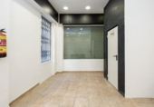 52m² locaux commerciaux pour vente à Grenade, dans le quartier de Quartier du Boquerón, Calle Santa Paula photo