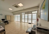130m² offices for sale in Las Palmas de Gran Canaria, in the area of The Red Ones, Calle La Naval photo