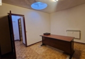 Oficina en venta con 28m² en Vitoria, en la zona de Judizmendi, Calle Olaguíbel foto