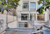 700m² bâtiment pour vente à Barcelone, dans le quartier de les Tres Torres, Carrer d'Alacant photo