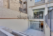 700m² bâtiment pour vente à Barcelone, dans le quartier de les Tres Torres, Carrer d'Alacant photo
