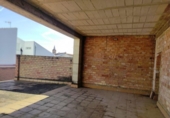 238m² bâtiment pour vente à Valverde del Camino, Calle Trinidad photo