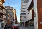 74m² locaux commerciaux pour vente à Algemesí, Calle Albert Tortajada photo