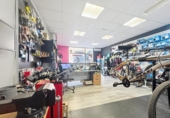 77m² commercial premises for sale in Paterna, Calle Melias photo