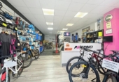 77m² commercial premises for sale in Paterna, Calle Melias photo