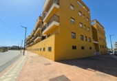 Local comercial en venta con 181m² en Atarfe, Calle del Novillo foto