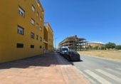 Local comercial en venta con 181m² en Atarfe, Calle del Novillo foto