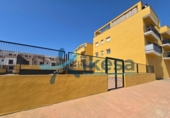 Local comercial en venta con 108m² en Atarfe, Calle del Tercio foto