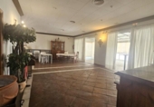 227m² commercial premises for sale in San Roque, photo