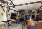 120m² commercial premises for sale in Roses, Carrer Nou photo