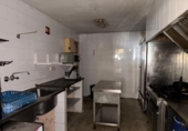 120m² commercial premises for sale in Roses, Carrer Nou photo