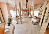240m² office for sale in Marbella, Calle San Enrique photo