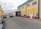 570m² warehouse for sale in Loja, photo