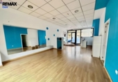95m² commercial premises for sale in Cáceres, Calle Isla de Hierro photo