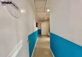 95m² commercial premises for sale in Cáceres, Calle Isla de Hierro photo
