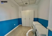 95m² commercial premises for sale in Cáceres, Calle Isla de Hierro photo