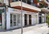 323m² cafeteria for sale in Palma, Plaça Madrid photo