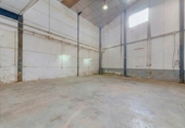 425m² warehouse industrial for sale in Peligros, photo