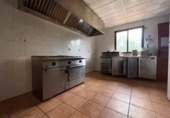 277m² restaurant for sale in Cozvíjar, photo