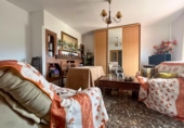 277m² restaurant for sale in Cozvíjar, photo