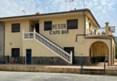 277m² restaurant for sale in Cozvíjar, photo