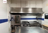 275m² restaurant pour vente à Burgos, dans le quartier de V1, Carretera Poza photo