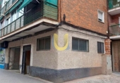 31m² commercial premises for rent in Fuenlabrada, in the area of San Gregorio, Calle de Cuba photo