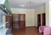 Local comercial en venta con 110m² en Villares de la Reina foto