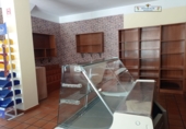 Local comercial en venta con 110m² en Villares de la Reina foto