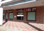 Local comercial en venta con 110m² en Villares de la Reina foto