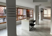 Oficina en venta con 153m² en Zaragoza, Calle Matilde Sanguesa foto