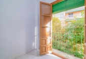 176m² bâtiment pour vente à Grenade, dans le quartier de Quartier de San Jerónimo, Calle Postigo de Zárate photo