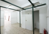 89m² locaux commerciaux pour vente à Alacuás, Calle Rigoberta Menchú photo