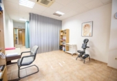 450m² commercial premises for sale in Jerez, photo