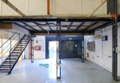 Nave Industrial en venta con 1230m² en Sant Joan Despí, Carrer de la Fontsanta foto