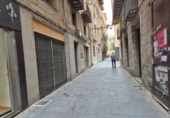 Local comercial en alquiler con 53m² en Ripoll foto