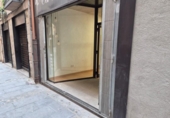 Local comercial en alquiler con 53m² en Ripoll foto