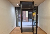 Local comercial en alquiler con 53m² en Ripoll foto