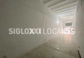 Local comercial en alquiler con 236m² en Barcelona, en la zona de el Poble-sec, Carrer de Vila i Vilà foto