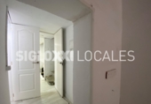 Local comercial en alquiler con 236m² en Barcelona, en la zona de el Poble-sec, Carrer de Vila i Vilà foto