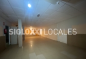 Local comercial en alquiler con 230m² en Barcelona, en la zona de la Nova Esquerra de l'Eixample, Carrer de Còrsega foto