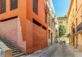 Local comercial en venta con 530m² en Tortosa, Carrer Josep Març foto
