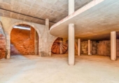 Local comercial en venta con 530m² en Tortosa, Carrer Josep Març foto