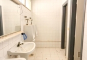 Local comercial en venta con 345m² en Cartagena, en la zona de La Manga del Mar Menor, Calle México foto